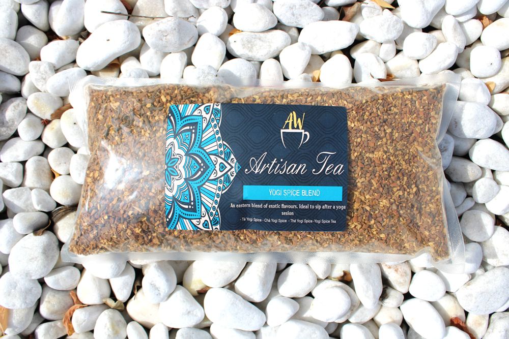 Alt Tag: Cinnamon Ginger Artisan Tea Blend – 1 KG package artisan loose tea with cinnamon, ginger, cardamom seeds and cloves