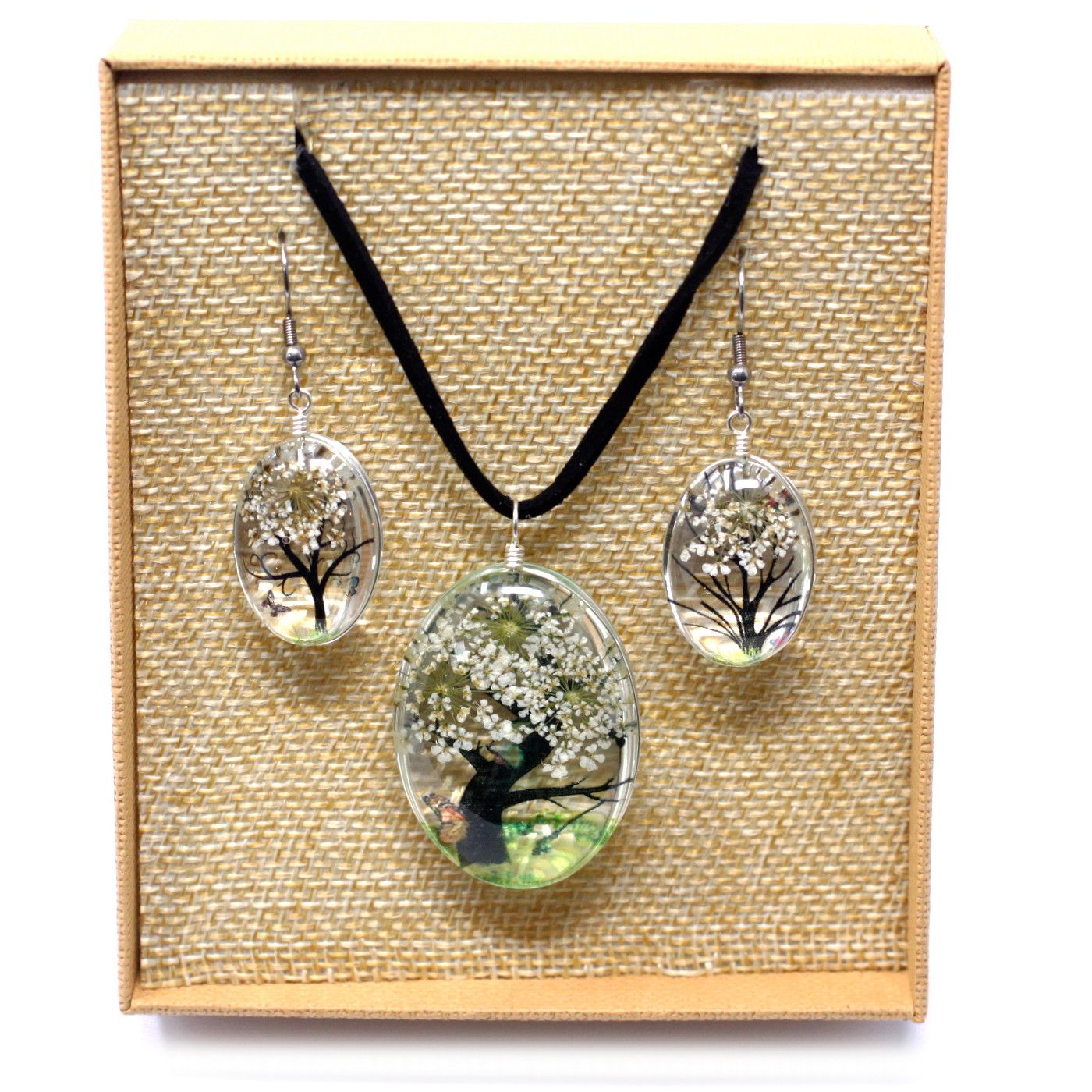 Glass Pressed Flowers Jewelry – Tree of Life (White) set: oval glass pendant necklace and matching earrings with real pressed flowers