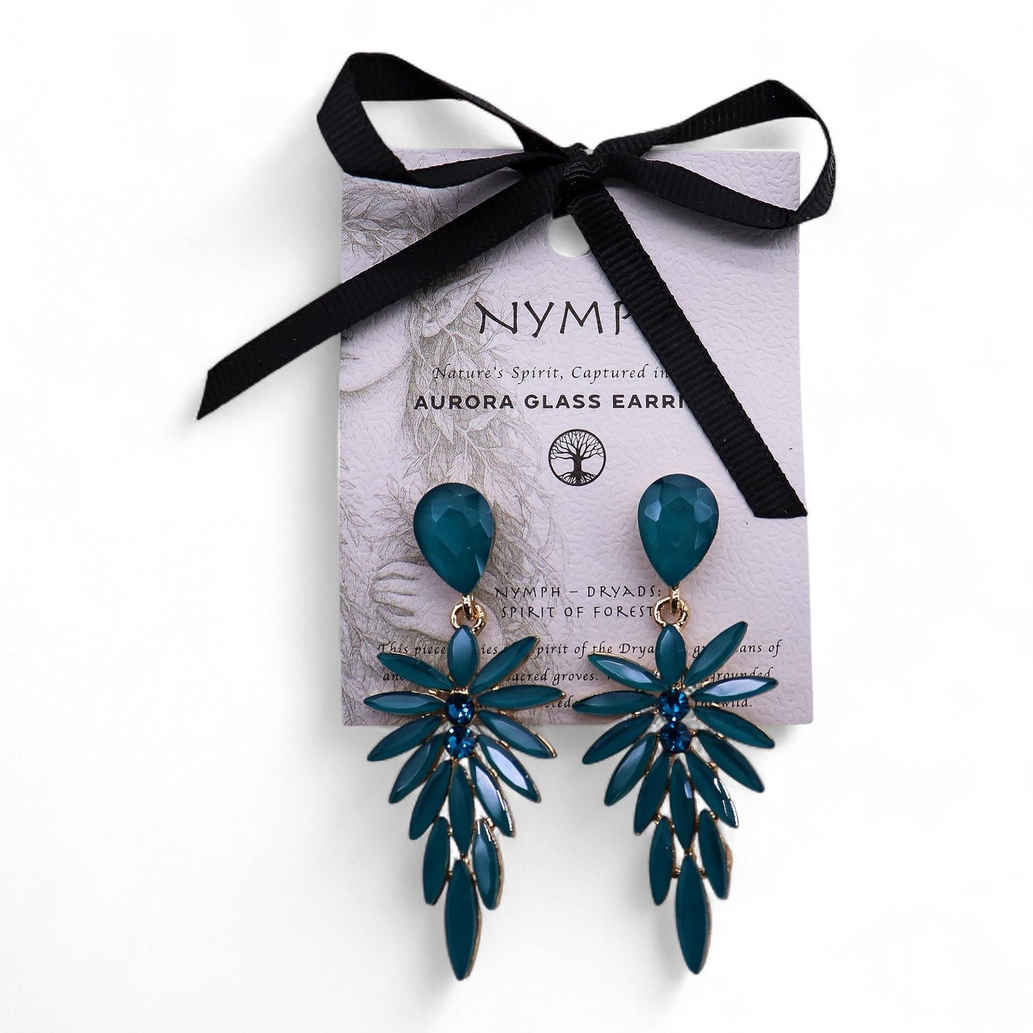 Pendientes largos de cristal vintage en verde azulado – Inspirados en dríadas, en tarjeta de presentación con cinta negra; pendientes de cristal verde azulado con lágrima de estilo vintage