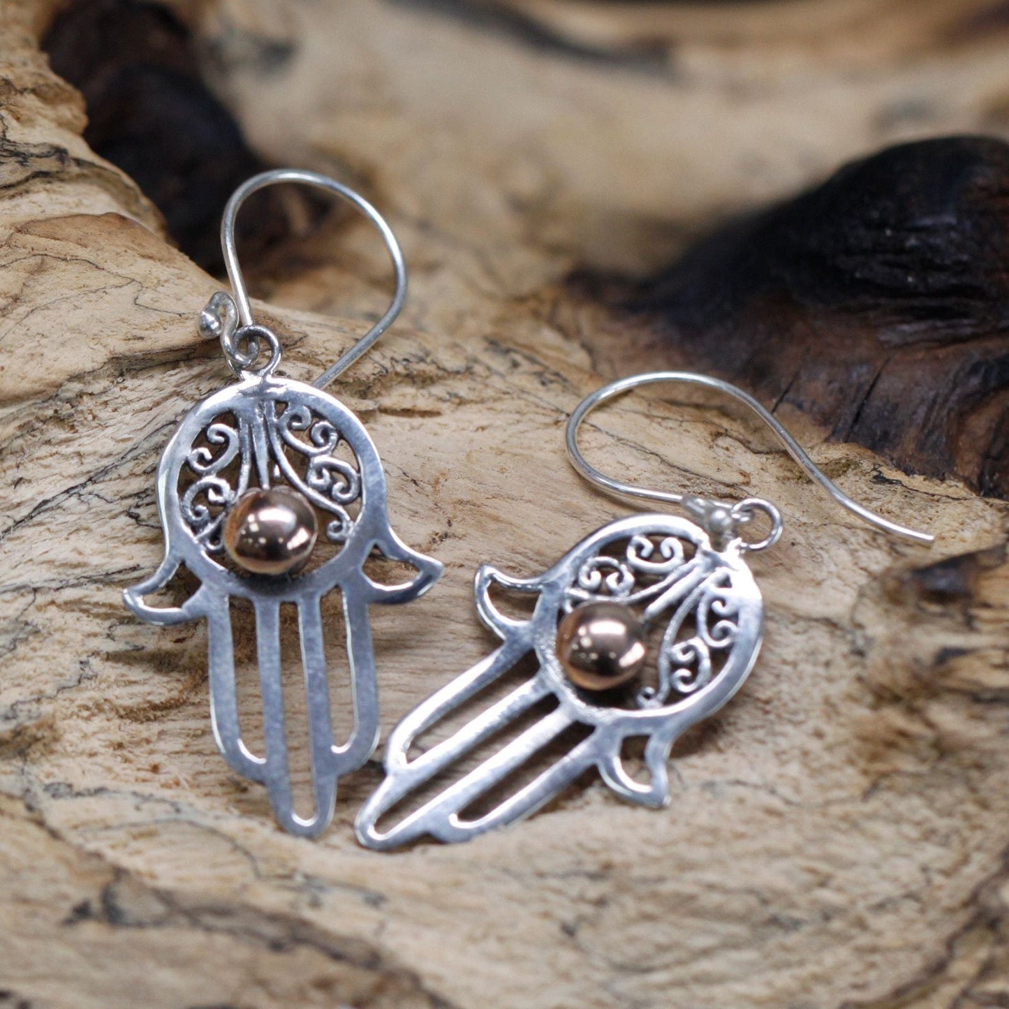 925 Silver & 18K Gold Hamsa Earrings – Hook 2.5CM, hand-shaped earrings in 925 silver with 18K gold detail, 2.5 cm hook