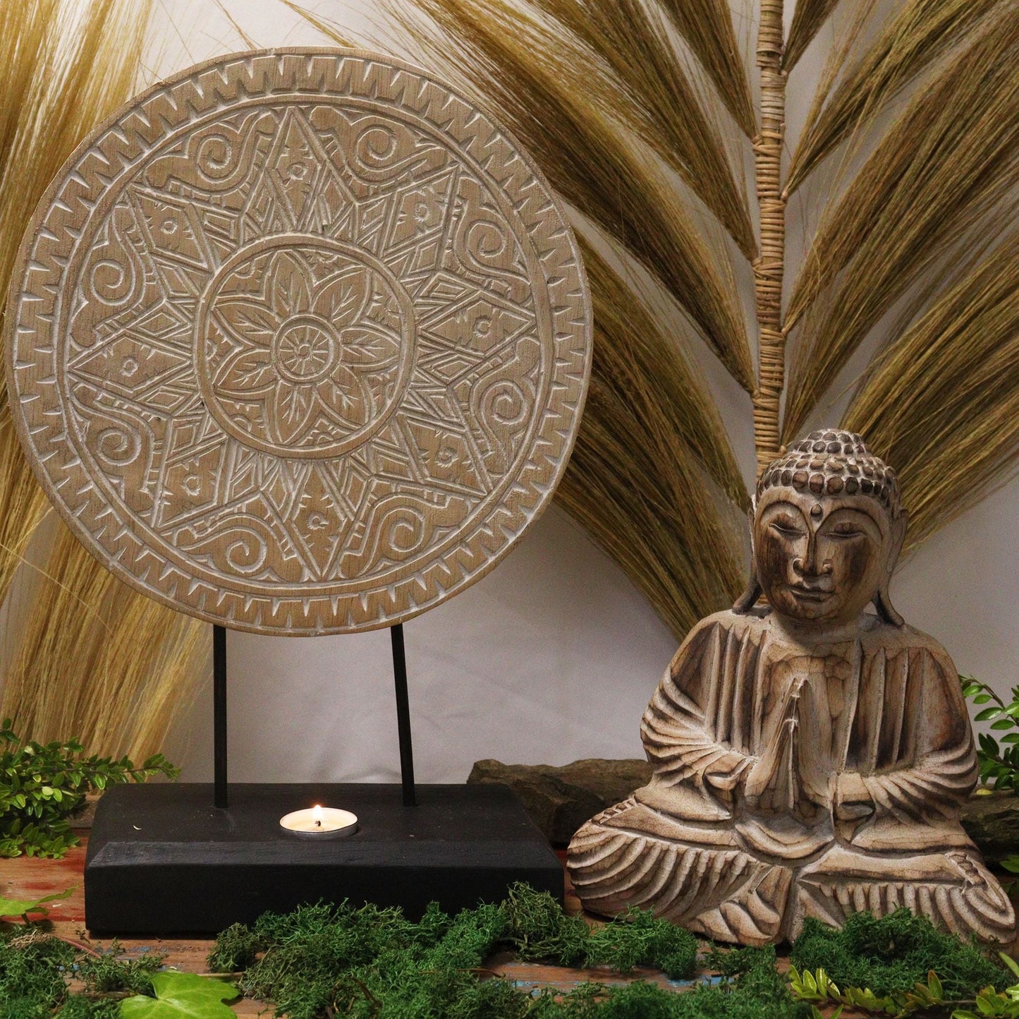 Set de Buddha Feng Shui en madera de albasia – 29x45 CM con panel de mandala tallado en soporte y decoración de estatua de Buddha sentado