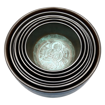 Set med tibetanska klangskålar i aluminium – 19.5–35CM, stapelbara tibetanska aluminiumskålar med invändig gravyr