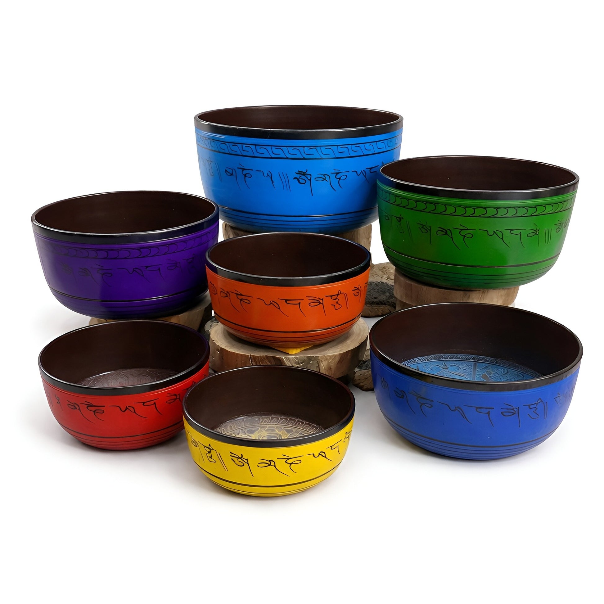 Set med tibetanska sjungande skålar i aluminium – 19,5–35 CM, multicolor set med graverade tibetanska skålar i aluminium, flera storlekar
