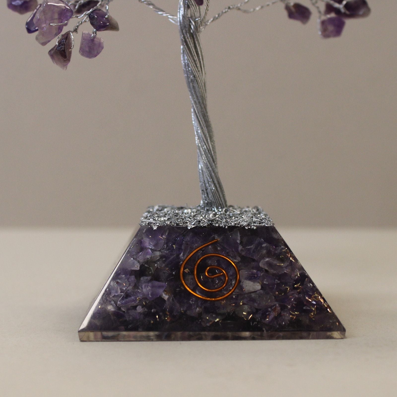 Amethyst Gemstone Tree – 160 Stones with orgone resin pyramid base and copper spiral, close-up of trunk and amethyst chips