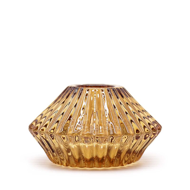 Alt Tag: Portavelas de vidrio ámbar antiguo – set de 2, portavelas acanalado de vidrio ámbar prensado para velas de cena o tealights, 7x4 cm