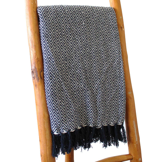 Boho Comfort Throw – Navy Zigzag