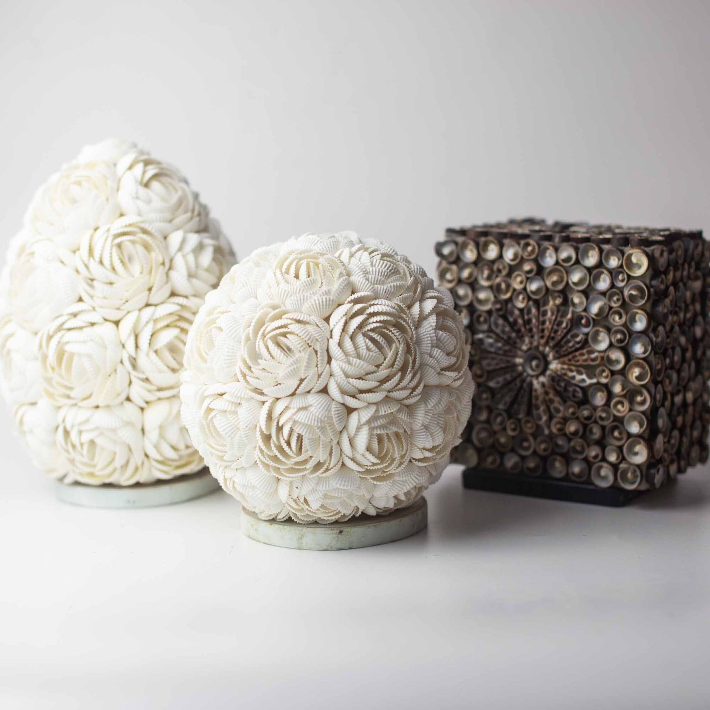 Boho havsskal lampa - ros globe - 15cm