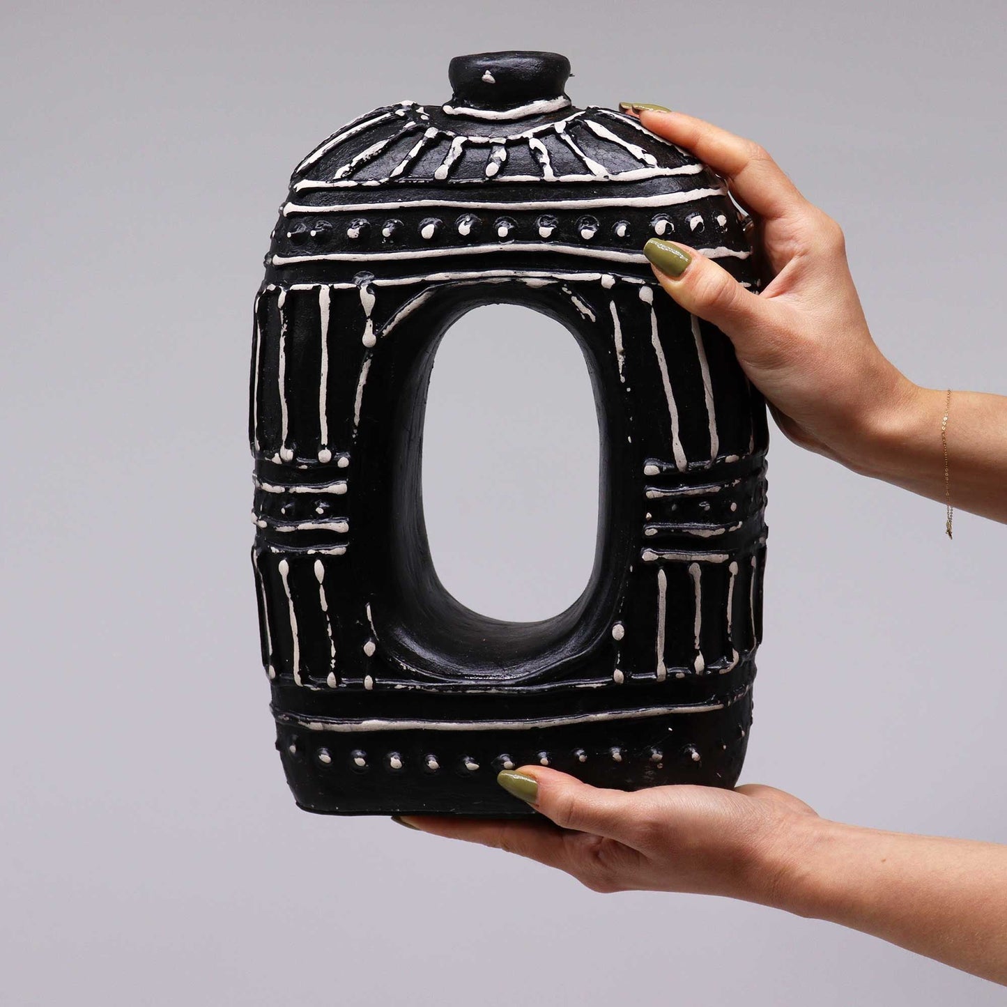 Oval Donutvas i Terrakotta – 30 cm, Choklad