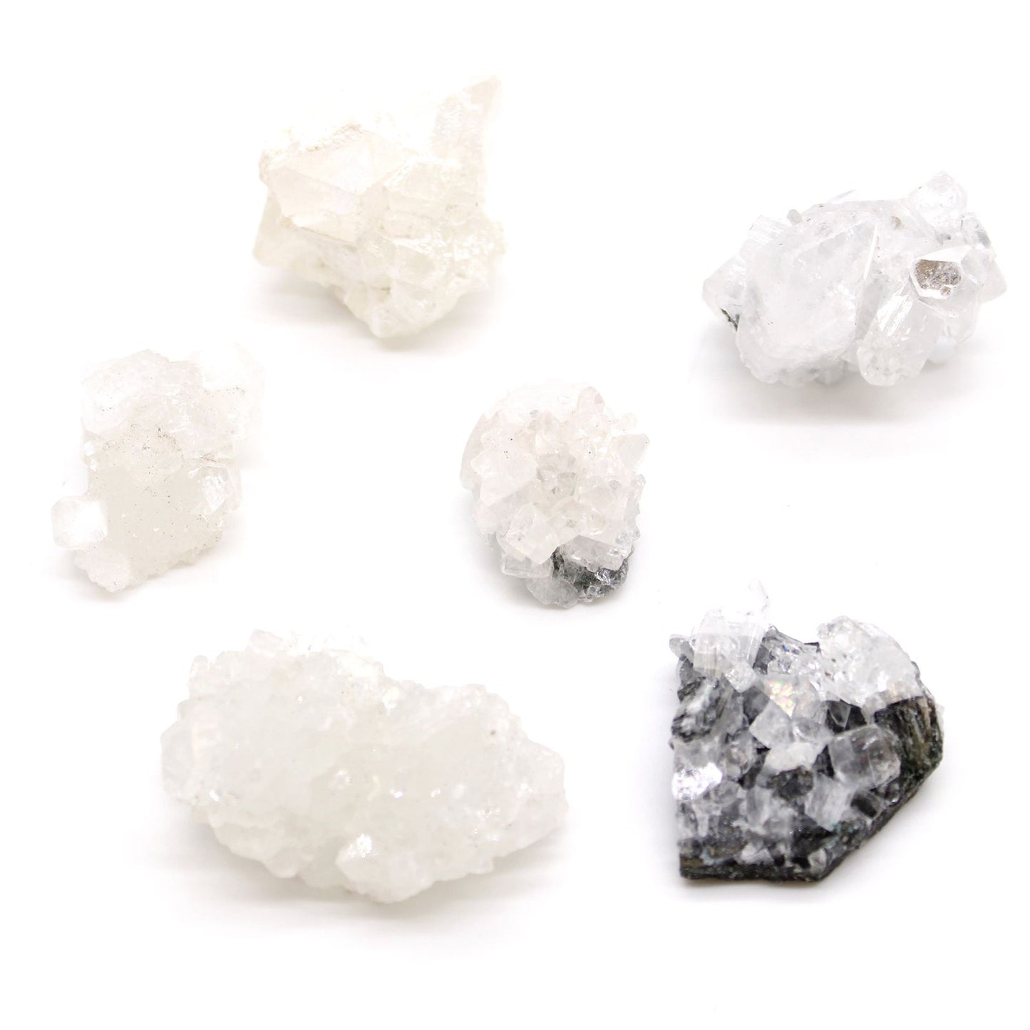White Apophyllite Clusters – 20–30 MM