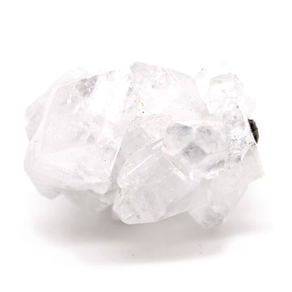 White Apophyllite Clusters – 20–30 MM