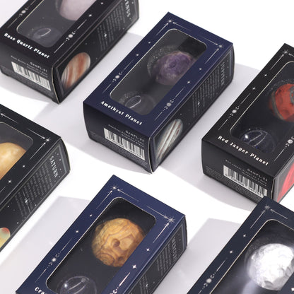 Planeta de Howlita Blanca sobre Soporte de Sola Goldstone - 40mm (soporte de 30x15mm)