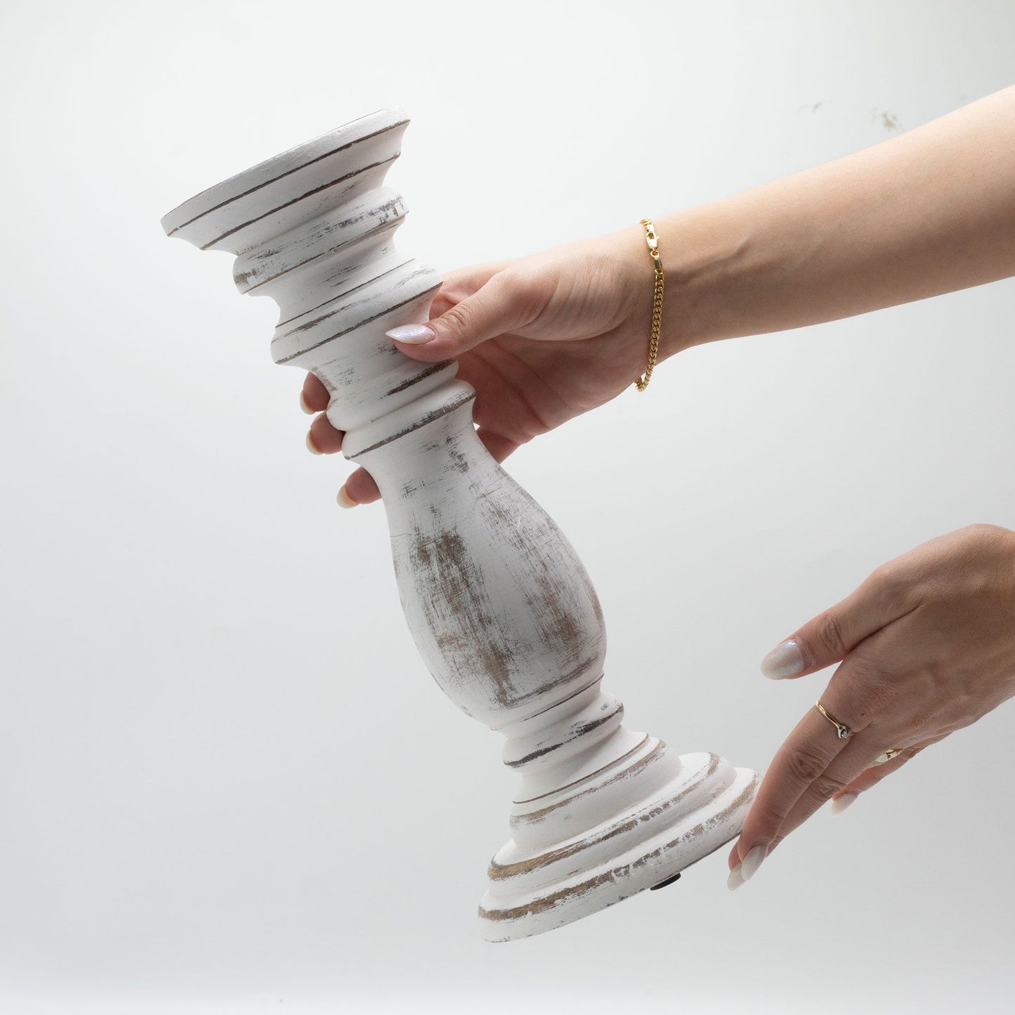 Classic Candle Stand – Whitewash (30 × 10 CM, Medium)