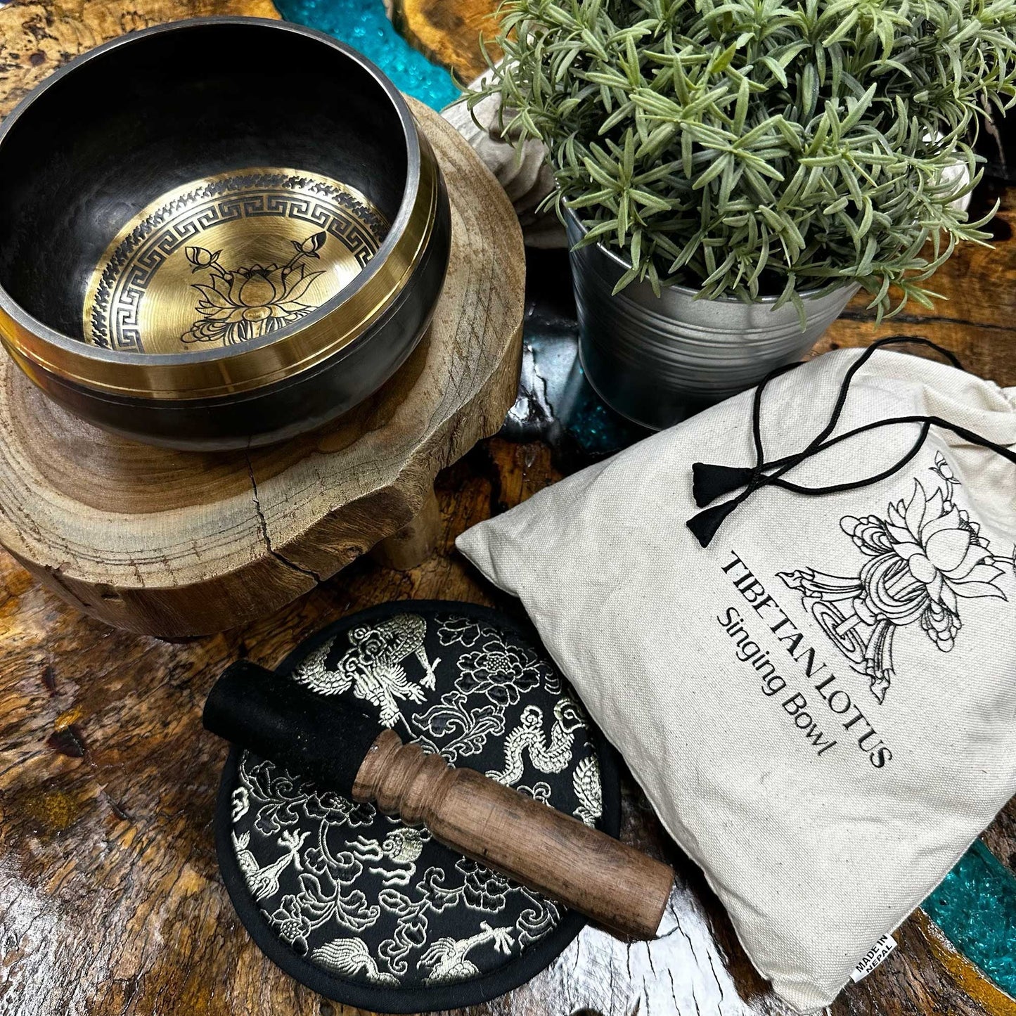 Brass Singing Bowl Gift Set – 14CM Lotus Flower