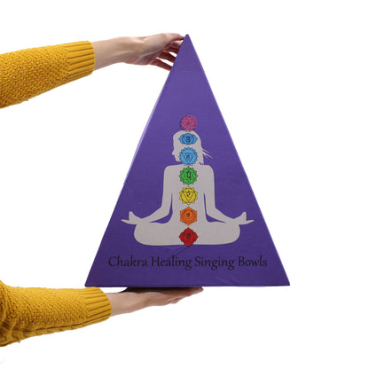 Chakra Pyramid Sjungskål Presentset