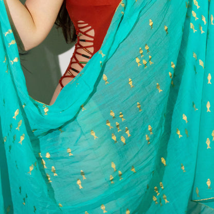 Nomad Sari Pario – Turquoise & Gold Fish Design