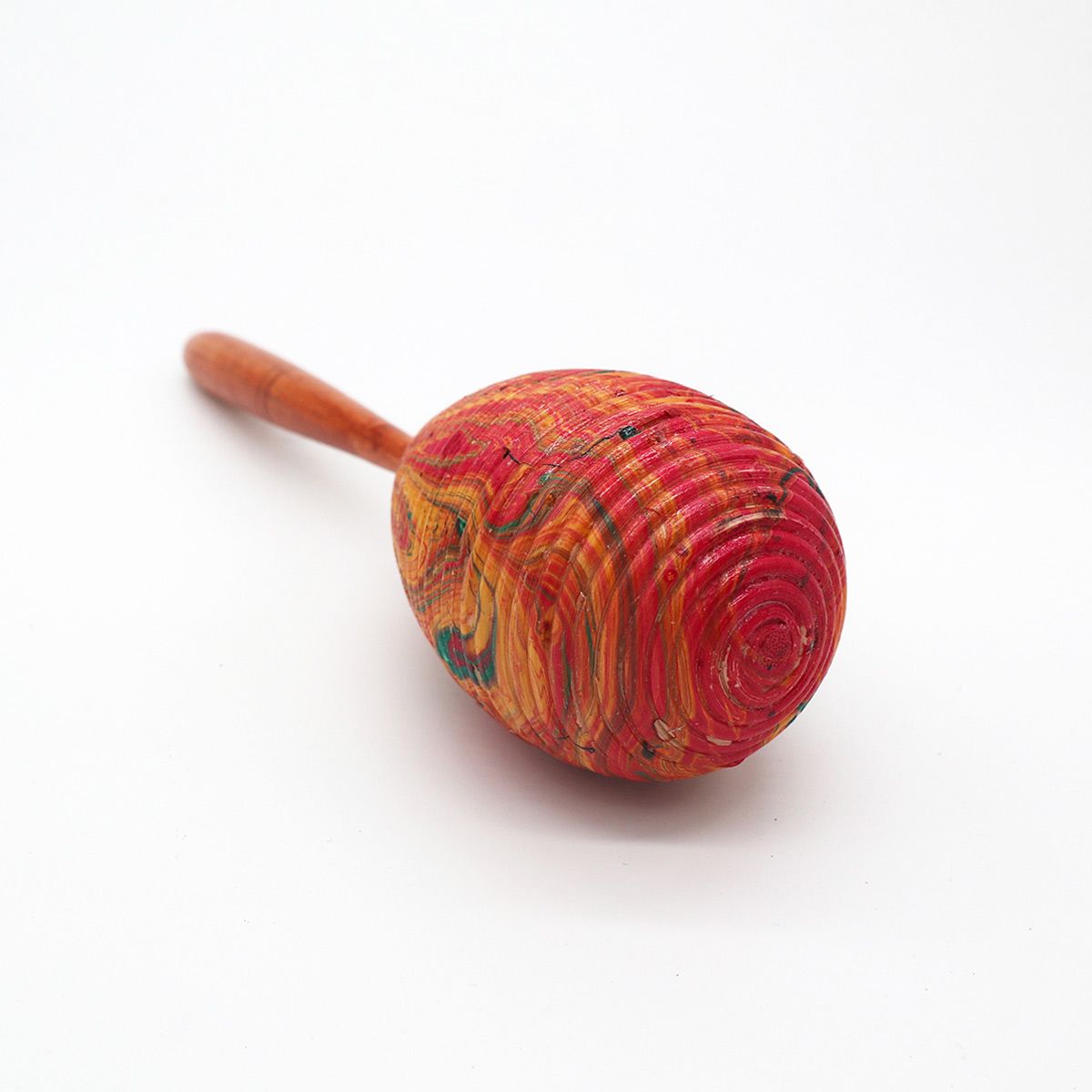 Bali Handmade Rattan Maraca – Single 21 CM, maraca artesanal de ratán con cuentas y acabado multicolor