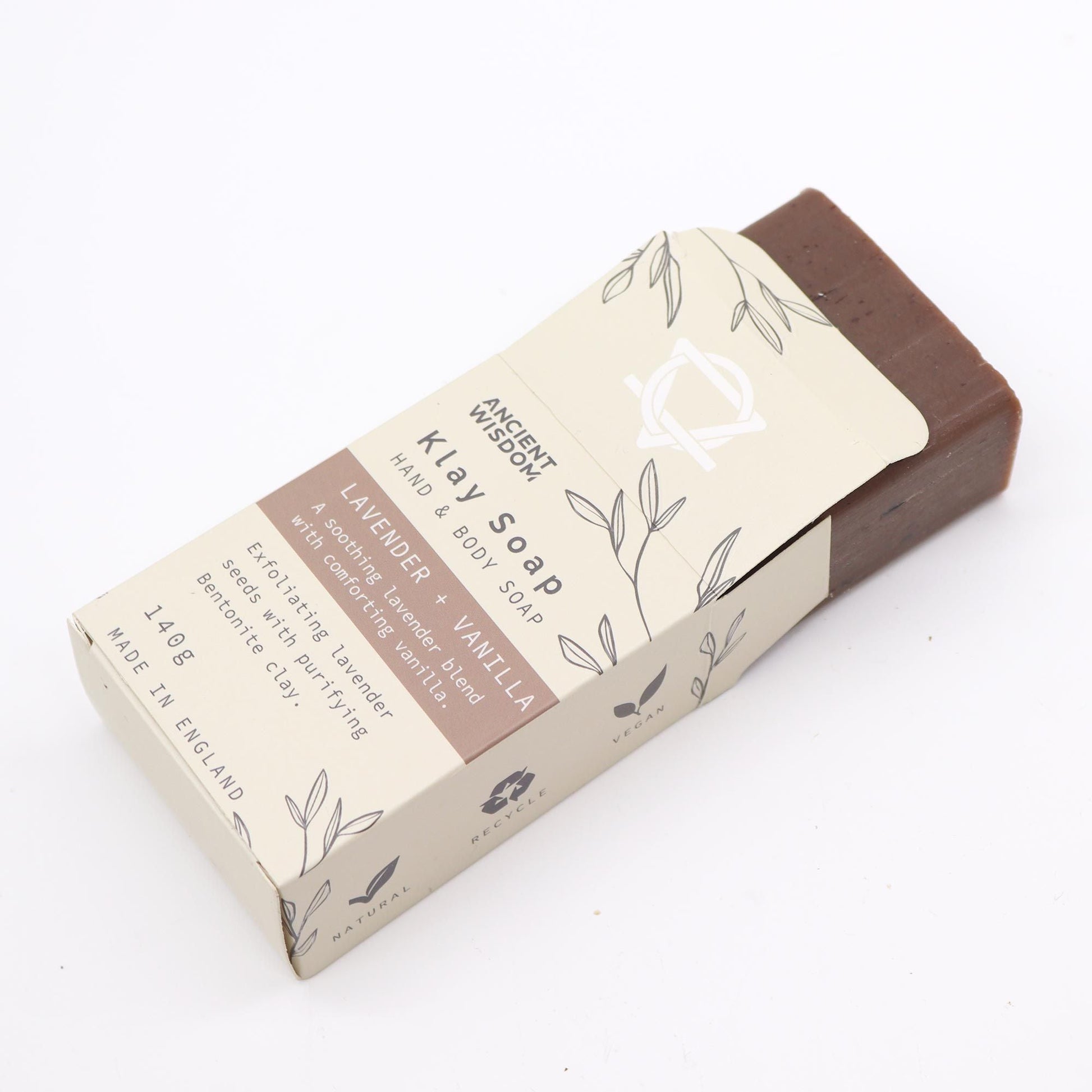 Bentonite Clay Soap – Lavender & Vanilla 145G barra de jabón artesanal en caja, aroma lavanda y vainilla, 145 g