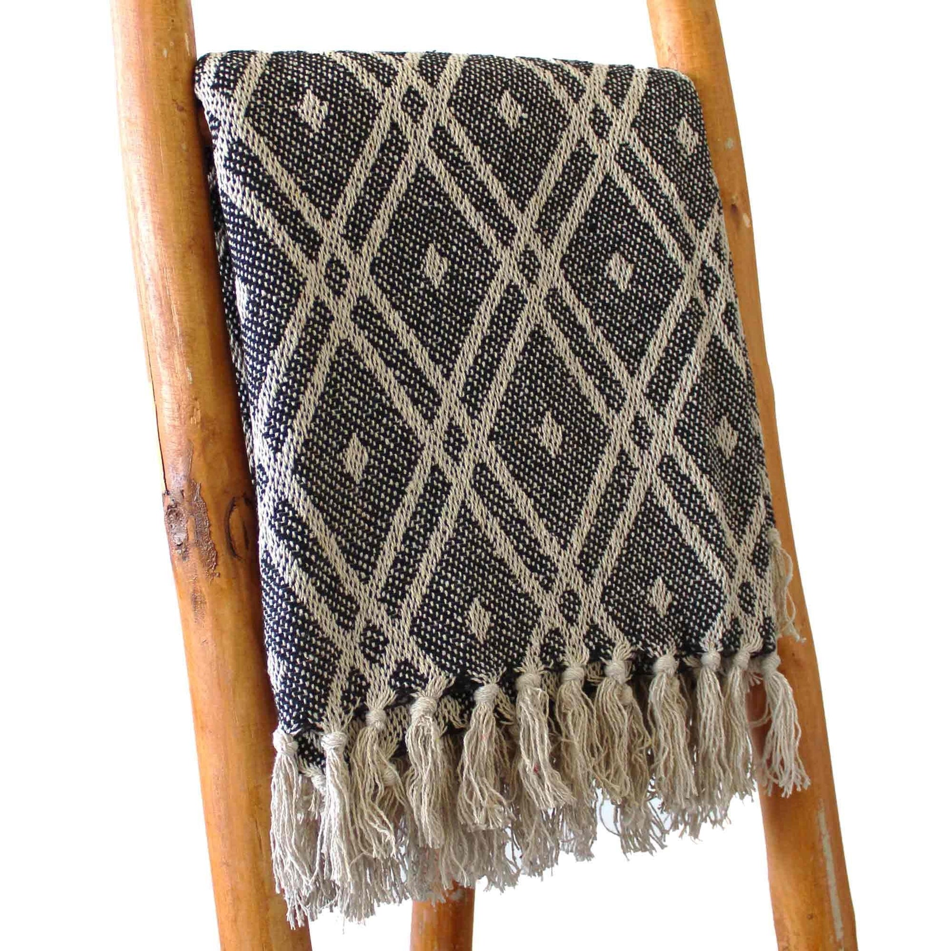 Boho Comfort Throw – Black & Beige Regency throw blanket, handwoven cotton, black beige geometric pattern with fringe