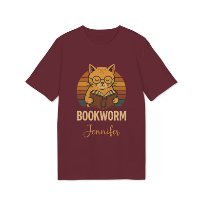 Bookworm Femenine Personalized Premium Unisex T-Shirt burdeos con gato leyendo y texto Bookworm, nombre Jennifer personalizado