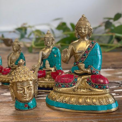 Alt Tag: Brass Buddha Figure – Large Head 11.5 CM brass Buddha statue with turquoise and red howlite stone inlay on wooden surface