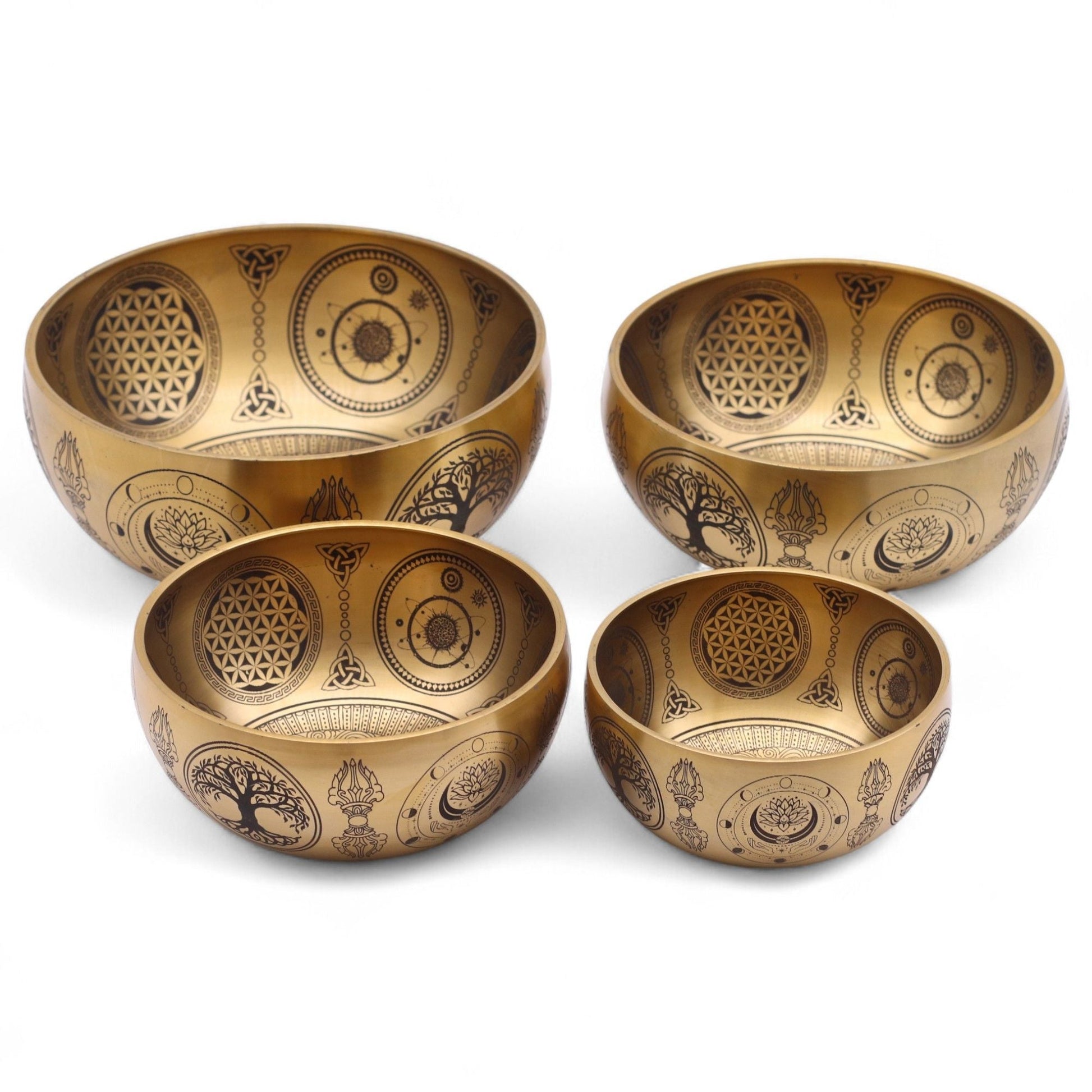 Mässingsetsade Buddha Singing Bowls – set med 4, 3,85 kg handgjorda tibetanska mässings-singing bowls med etsade heliga motiv, gyllene finish