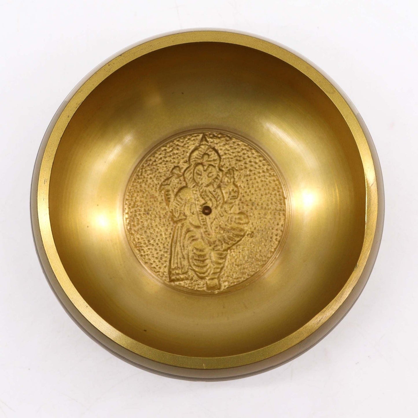 Alt Tag: Mässingsfärgad Ganesh-sjungskål – 11x6 CM, tibetansk mässingsskål med Ganesh-gravyr på insidan