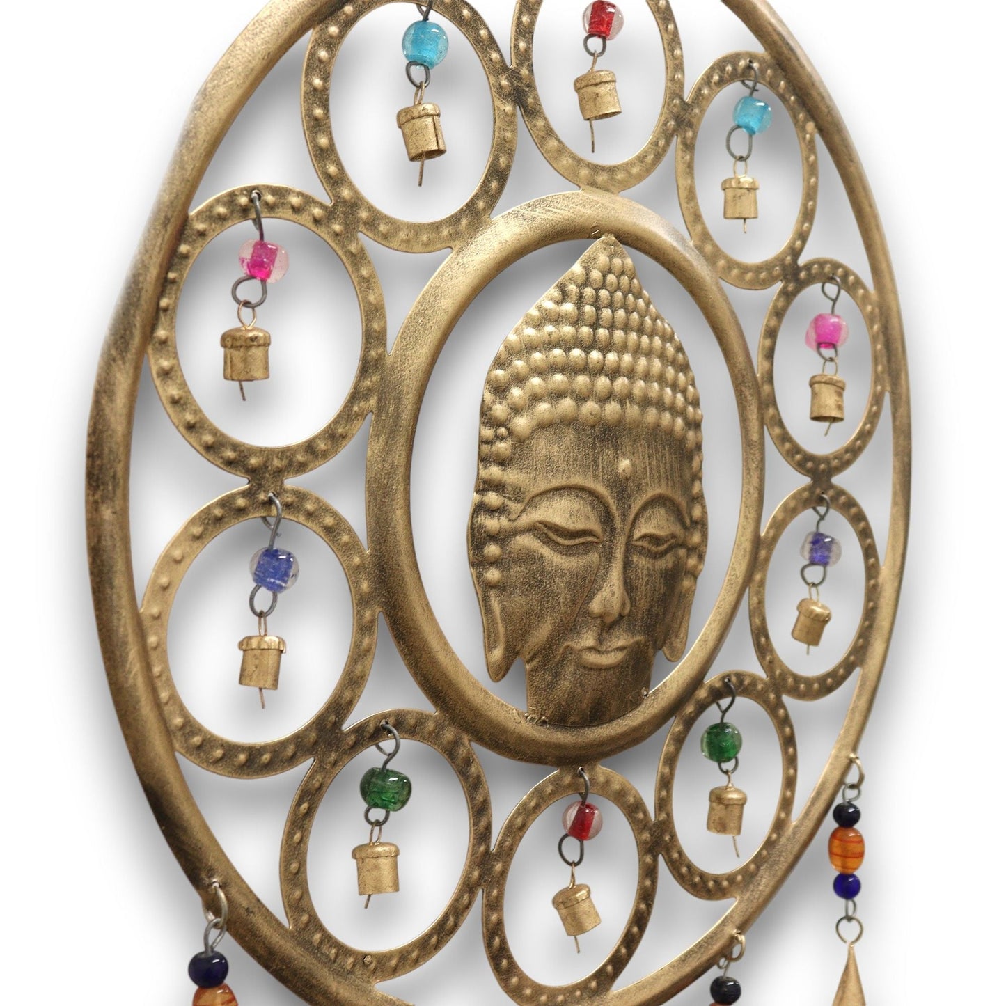 Alt Tag: Vindspel Brass Large Buddha Face – 36CM i mässing med cirkelformade ringar, mittdel med Buddha-ansikte och accenter med flerfärgade glaspärlor