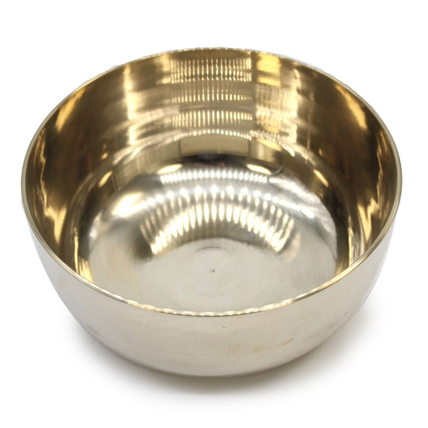 Alt Tag: Tibetansk sjungande skål i mässing – 17CM, handgjord mässingsskål från Indien, guldfärgad metallfinish, vy uppifrån mot vit bakgrund