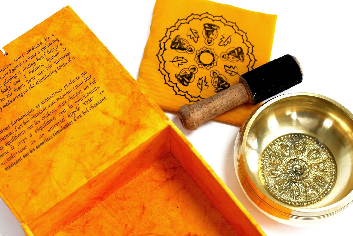 Set med tibetansk sjungande skål i mässing – 10.5x11.5x4.8 CM med mässingsskål, träklubba, kudde och presentask för meditation