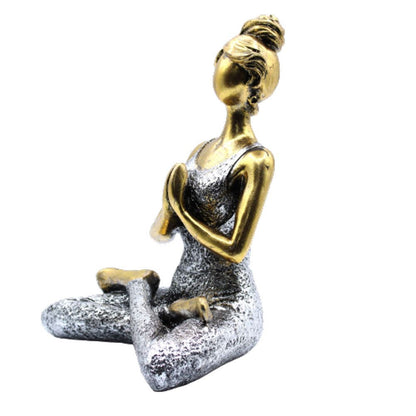 Figura de dama de yoga en bronce y plata – estatua de dama de yoga de resina y cemento esculpida a mano de 24CM en pose sentada, acabado en bronce y plata