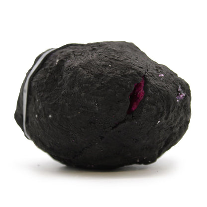 Calcite Geode – Black Rock, Dark Red – 8.5x6 CM, black rock geode with dark red crystal pocket, product photo