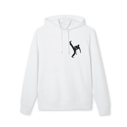 Alt Tag: Capoeria Kick 100% Organic Cotton Hoodie blanco con capucha y cordones, gráfico negro de patada de capoeira en el pecho