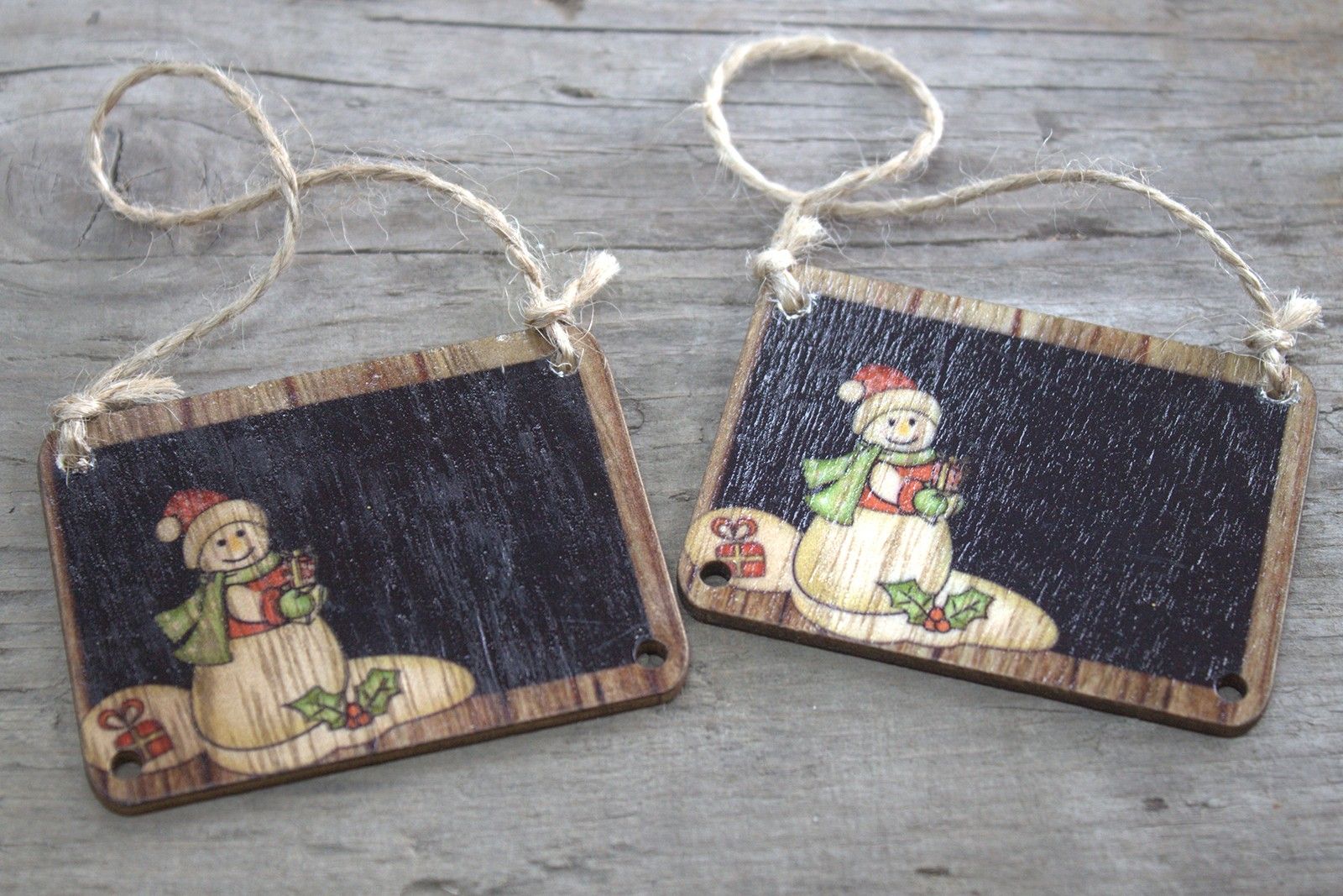 Alt Tag: Charming MDF Snowman Crafts – 7x7 CM Duo, set of 2 snowman MDF ornaments with hanging twine for Christmas decor