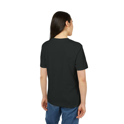 Alt Tag: Cocker Spaniel Personalized Premium Unisex T-Shirt vista trasera, modelo usando camiseta negra personalizada de manga corta