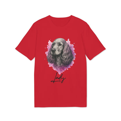 Alt Tag: Cocker Spaniel Personalized Premium Unisex T-Shirt roja con ilustración de cocker spaniel y nombre personalizado "Lady" en el pecho