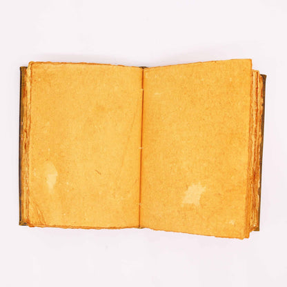 Alt Tag: Coffee Tan Leather Journal – Zinc Owl, 200 Deckle Pages, 26x18CM open journal showing deckle-edge blank pages