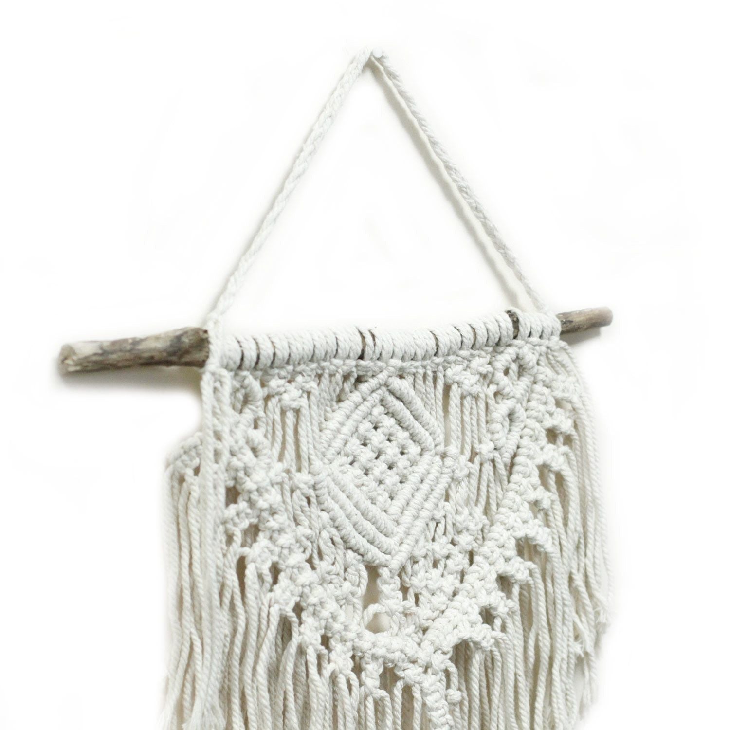 Cotton Macrame Wall Hanging – 56x40 CM handwoven white cotton macrame wall decor with fringe and wooden dowel hanger