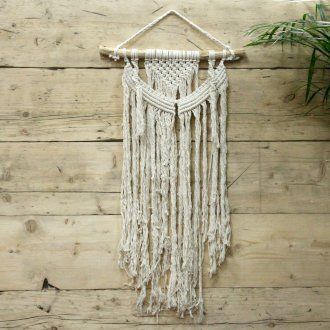 Bomulls-makramé väggbonad – 60x40 CM, boho-väggbonad i handvävd naturlig bomull, krämfärg, upphängd på trävägg