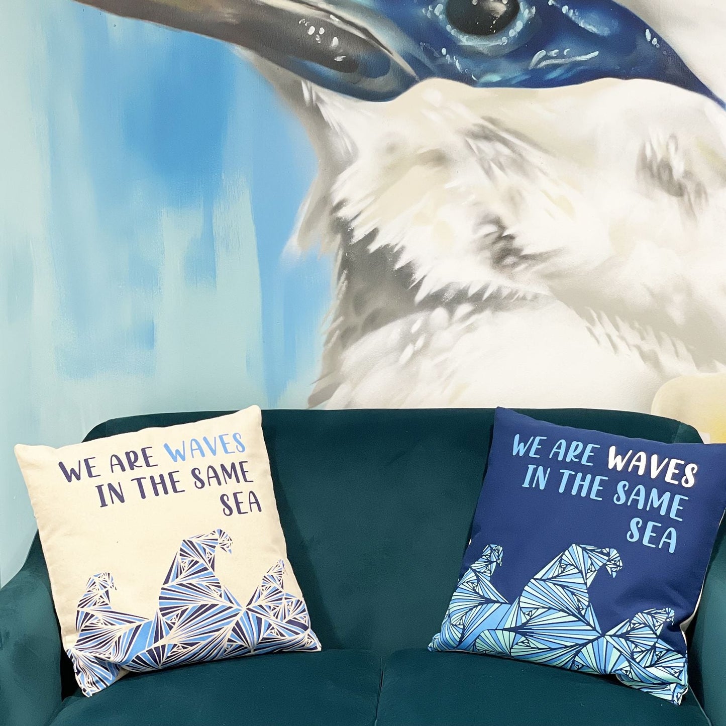 Cotton Poem Kuddfodral – 45x45 CM Grått kuddfodral med poetiskt citat, dragkedja baktill, 100% bomull, tryckt design