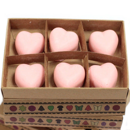 Alt Tag: Soy Blend Wax Melts Gift Set – Dragon's Blood with six pink heart-shaped wax melts in a gift box