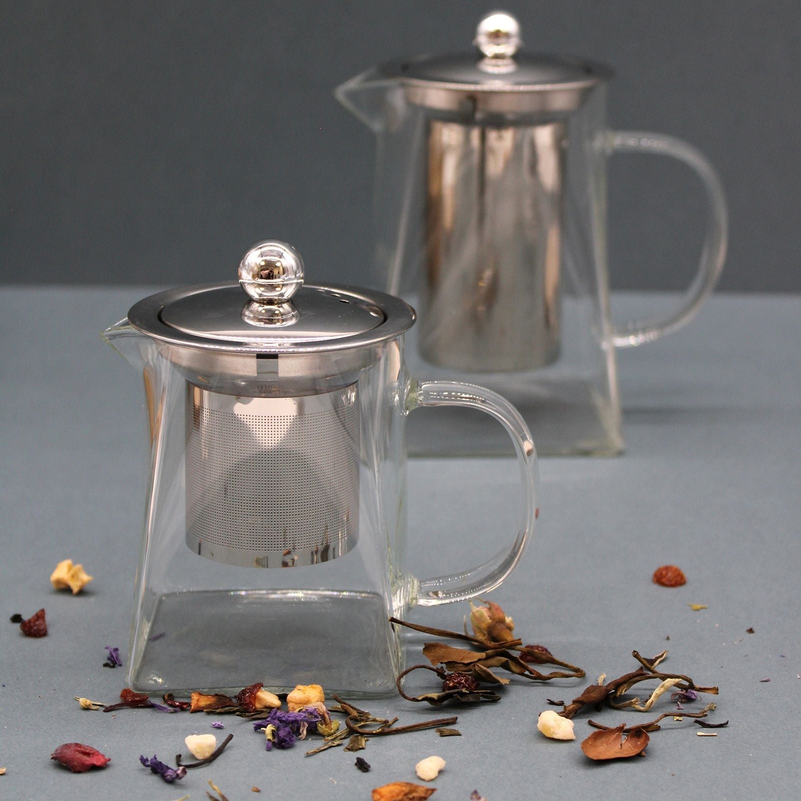 Alt Tag: Elegant Glass Infuser Teapot – Tower Shape 350ML with stainless steel mesh infuser, clear glass body and lid, loose leaf tea