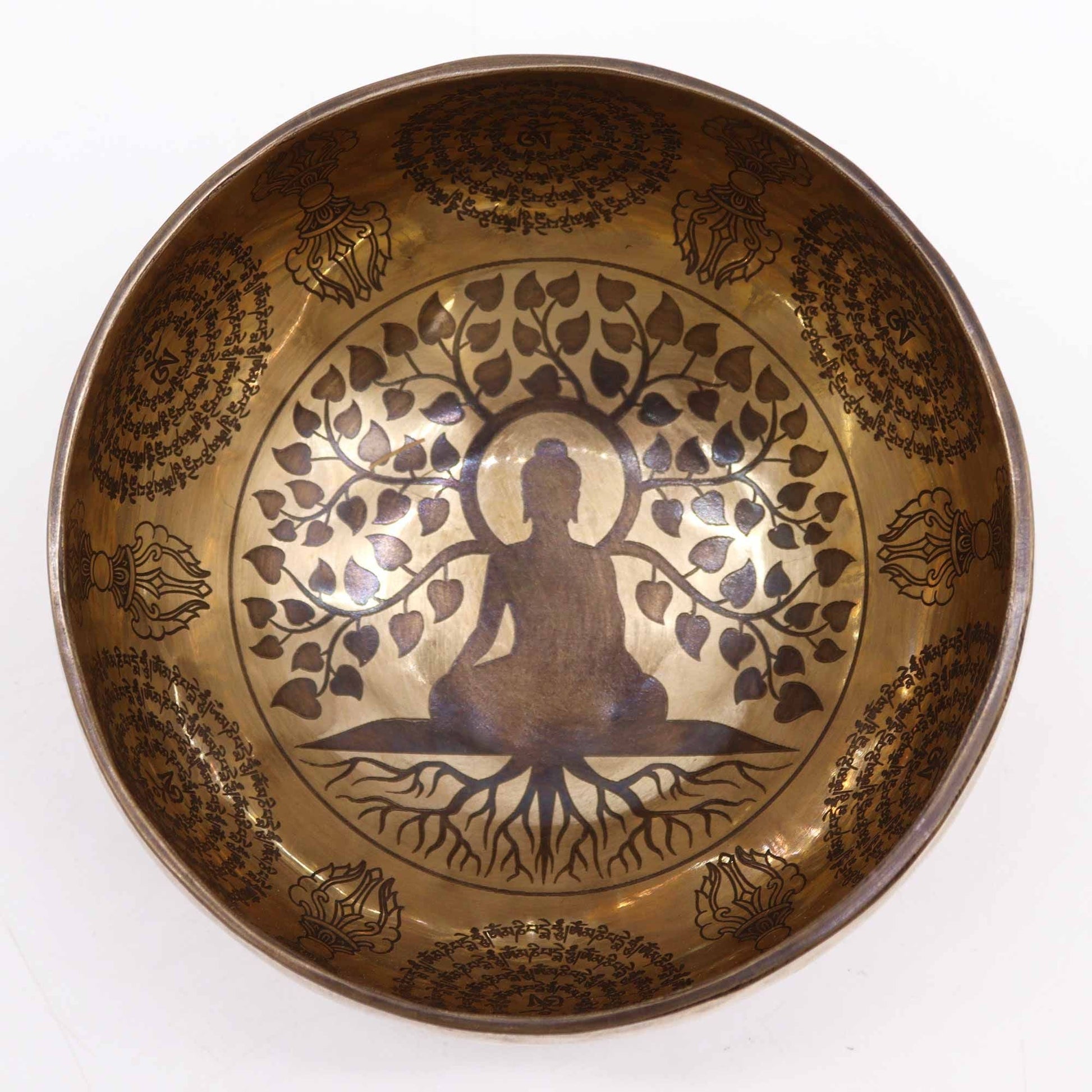 Graverad tibetansk klangskål – 16CM Bodhiträd Buddha med graverad Buddha under Bodhiträd-design, vy uppifrån