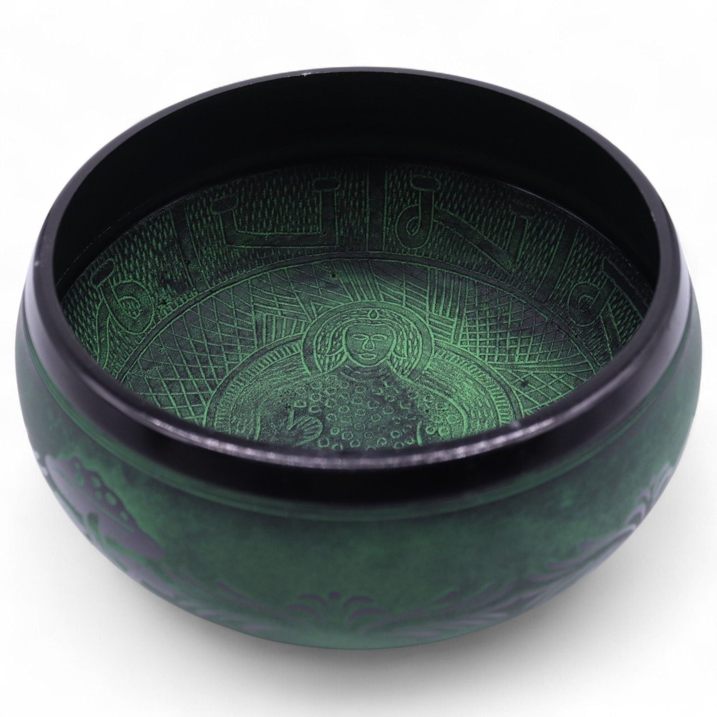 Alt-tag: Extra Loud Mushroom Singing Bowl – Mossgrön (23 × 10.5 CM, 1.3 KG) metallskål i mossgrönt med invändig gravyr, sedd uppifrån