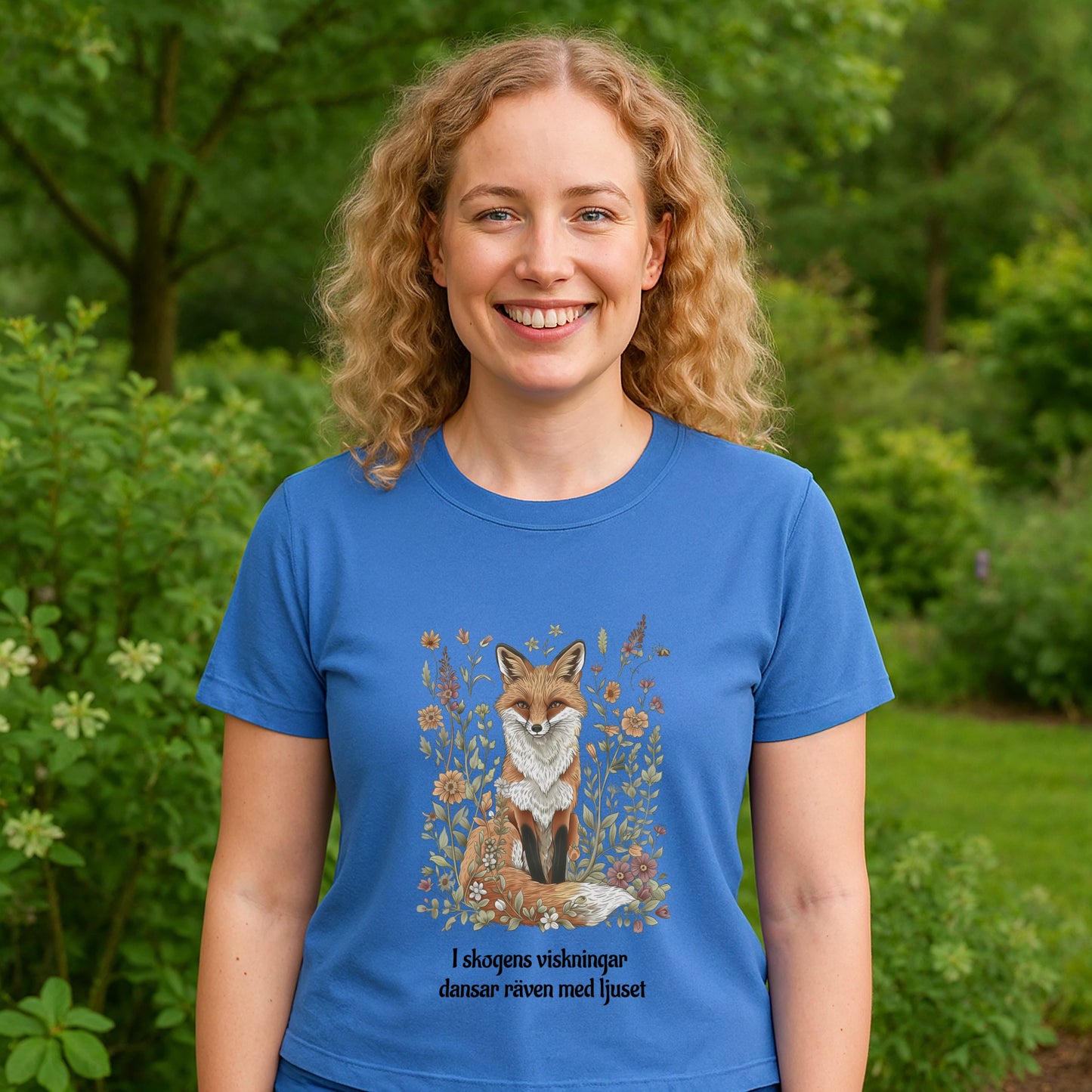 Följ rävens viskning Ekologisk T-shirt för Själar i Harmoni med Naturen