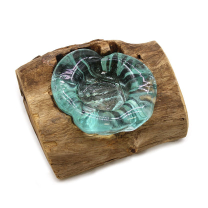 Gamal Root ljushållare i smält glas – 14x17x9 CM, handblåst grön skål i smält glas på naturlig bas i Gamal-roträ