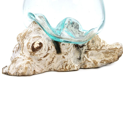 Gamal Wood Molten Glass Bowl – Stor 20x16x15 CM, skål i munblåst återvunnet glas med handgjord Gamal-träbas