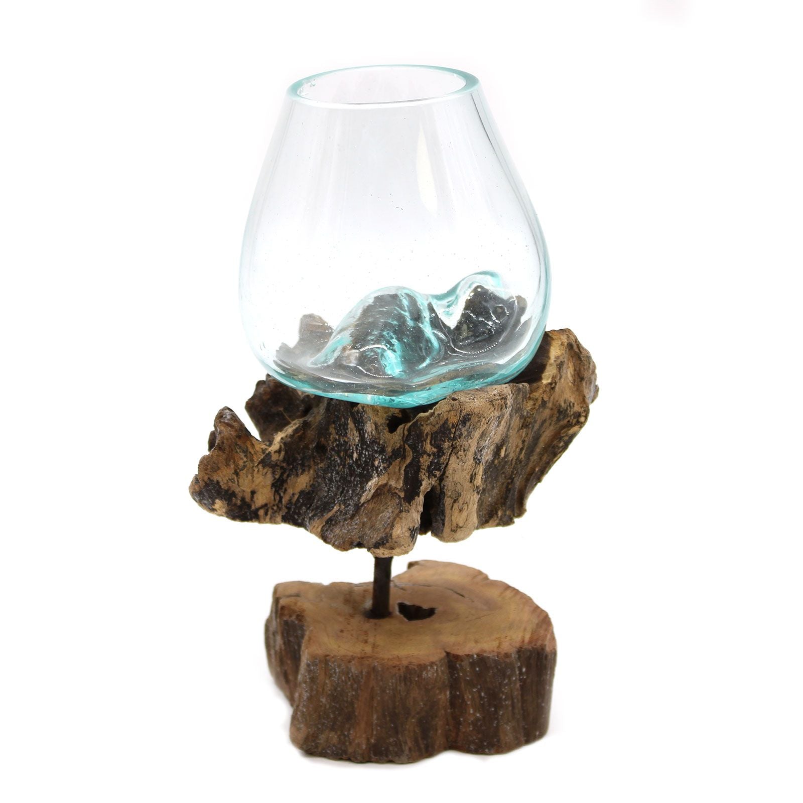 Alt Tag: Gamal Wood Molten Glass Bowl – Medium, cuenco de vidrio reciclado con forma orgánica sobre base de madera Gamal sostenible
