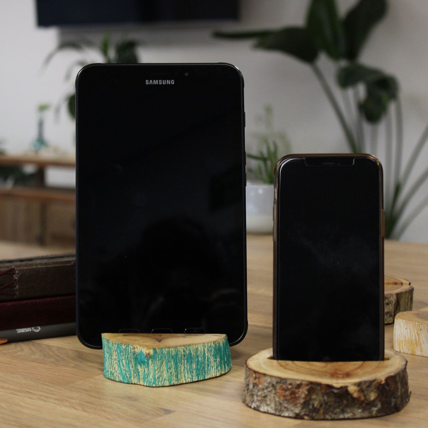 Gamal Wood Phone Holder – Large Greenwash handcrafted wooden smartphone stand with greenwash finish, 13x9x2.5 cm