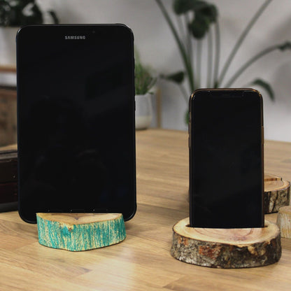Gamal Wood Phone Holder – Large Greenwash, wooden smartphone stand with greenwash finish on desk, holding phone upright