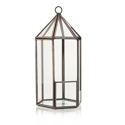 Glass & Brass Terrarium – Lantern Geometric 20 CM geometric lantern-shaped glass and brass terrarium, 20 cm tall, with hanging ring